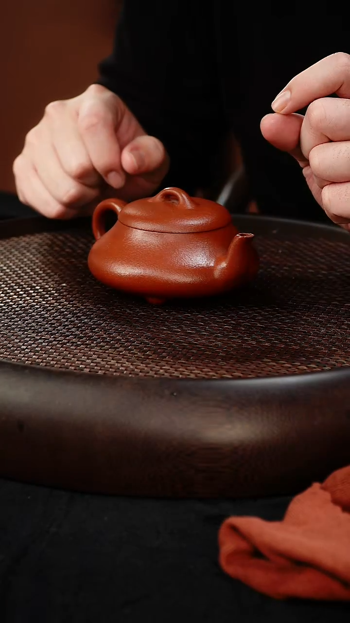 茶壶紫砂汉棠石瓢 红降坡