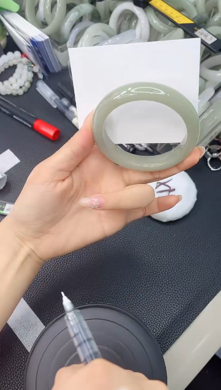 石英质玉手镯未镶嵌211-58.9