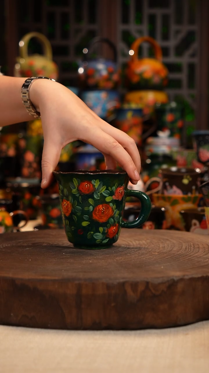 油画  手绘釉下彩