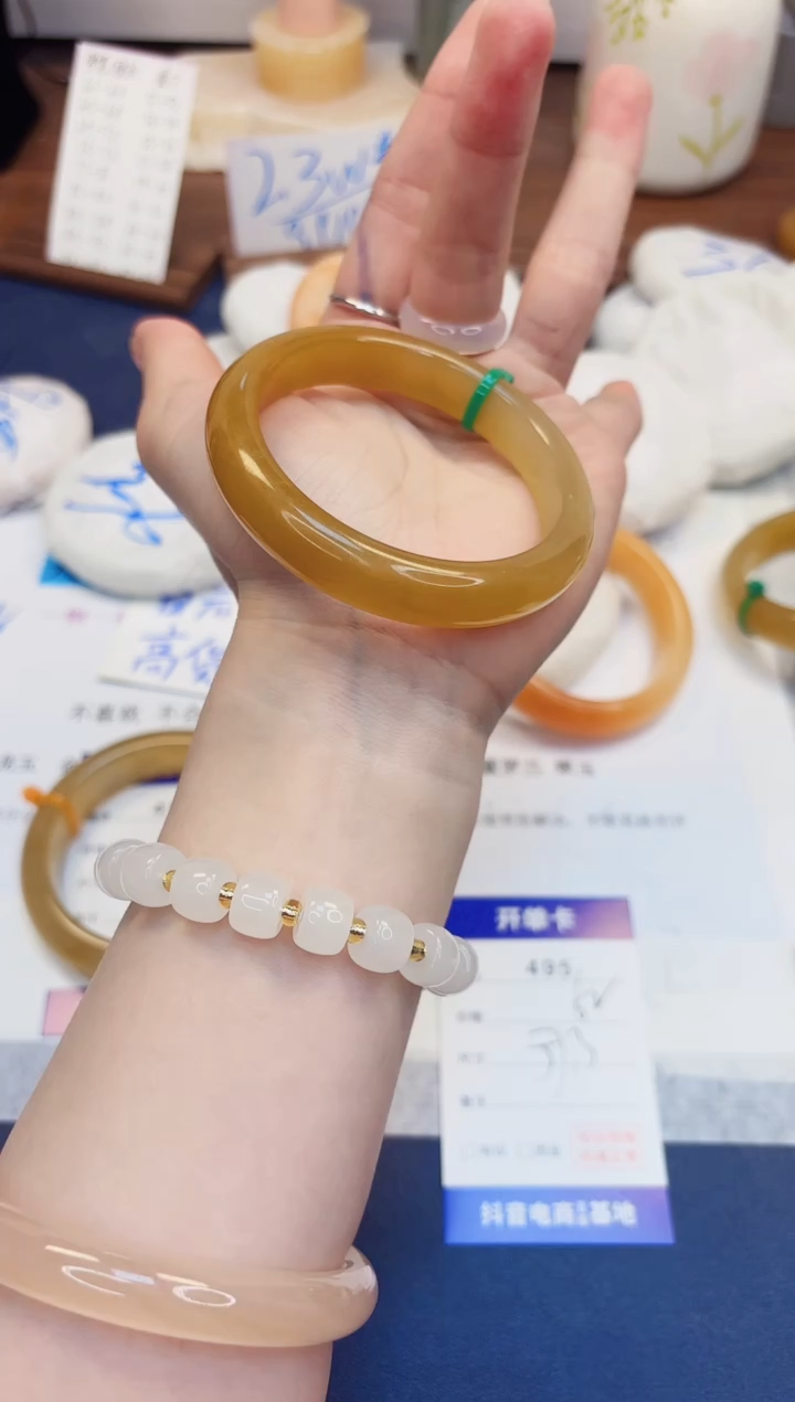 【闪购商品】石英质玉手镯未镶嵌495-财气镯-圈口57