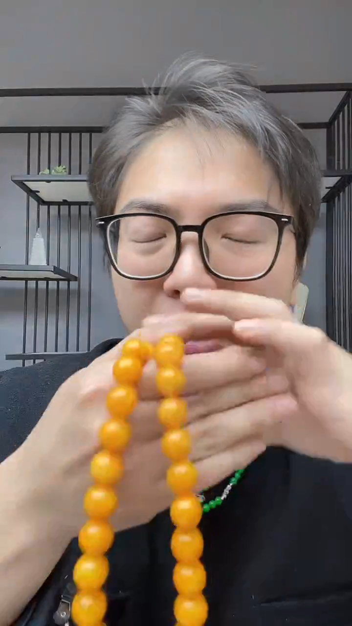 【闪购商品】翡翠颈饰合金毛衣链黄