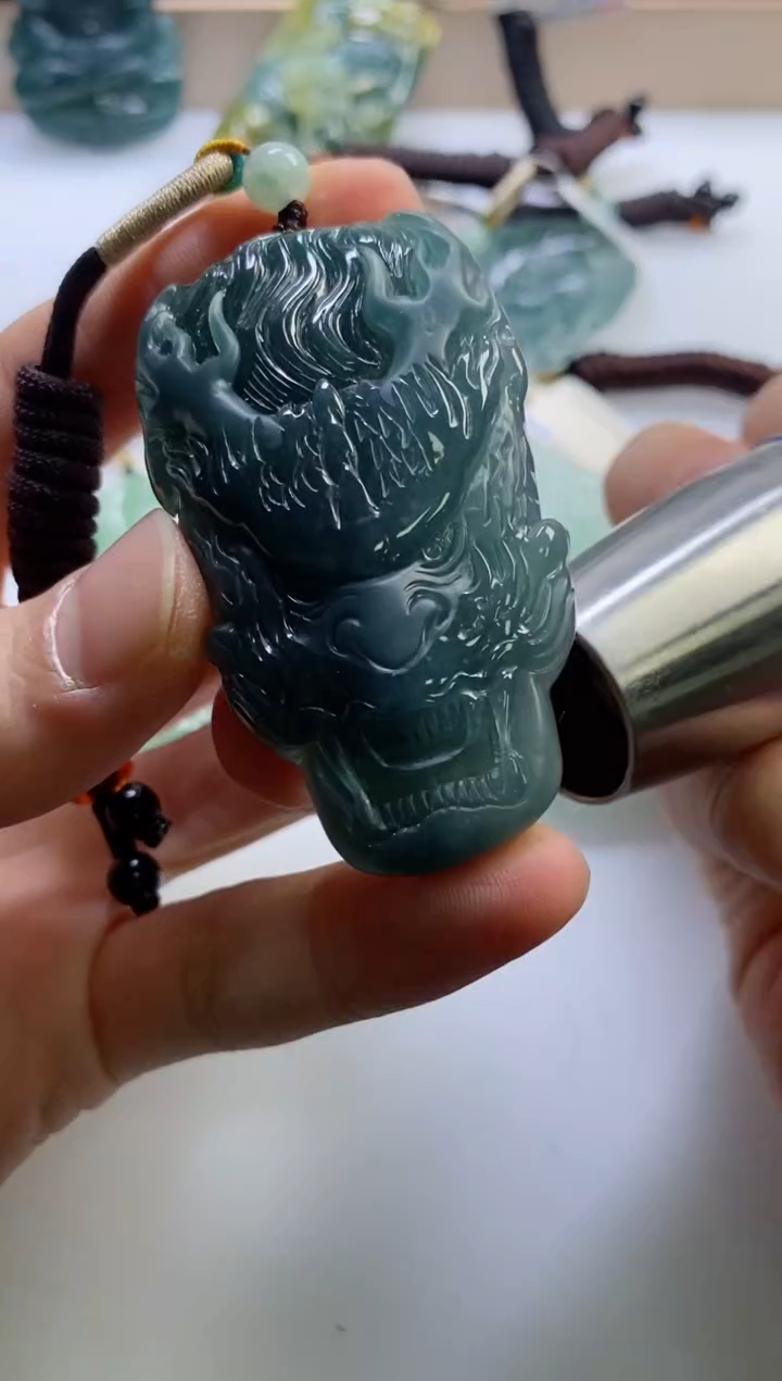 【闪购商品】翡翠挂件未镶嵌