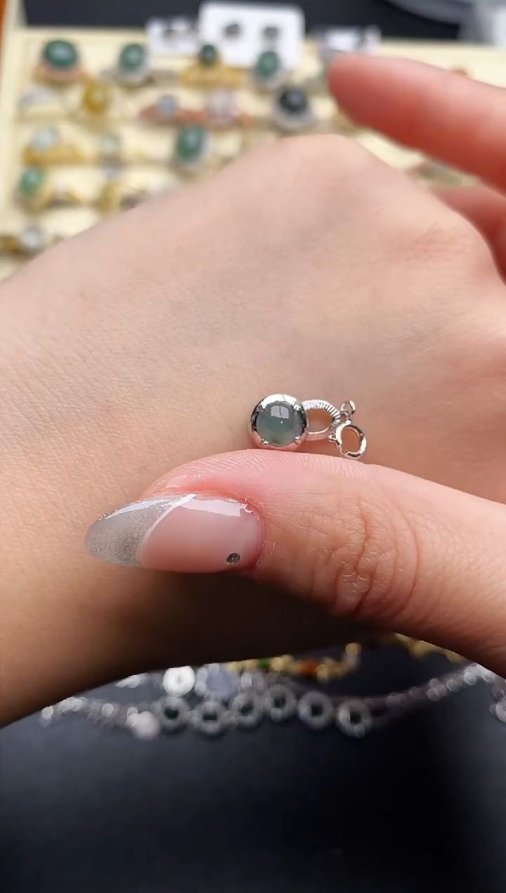 【闪购商品】翡翠戒指银S925镶嵌2222222222+4