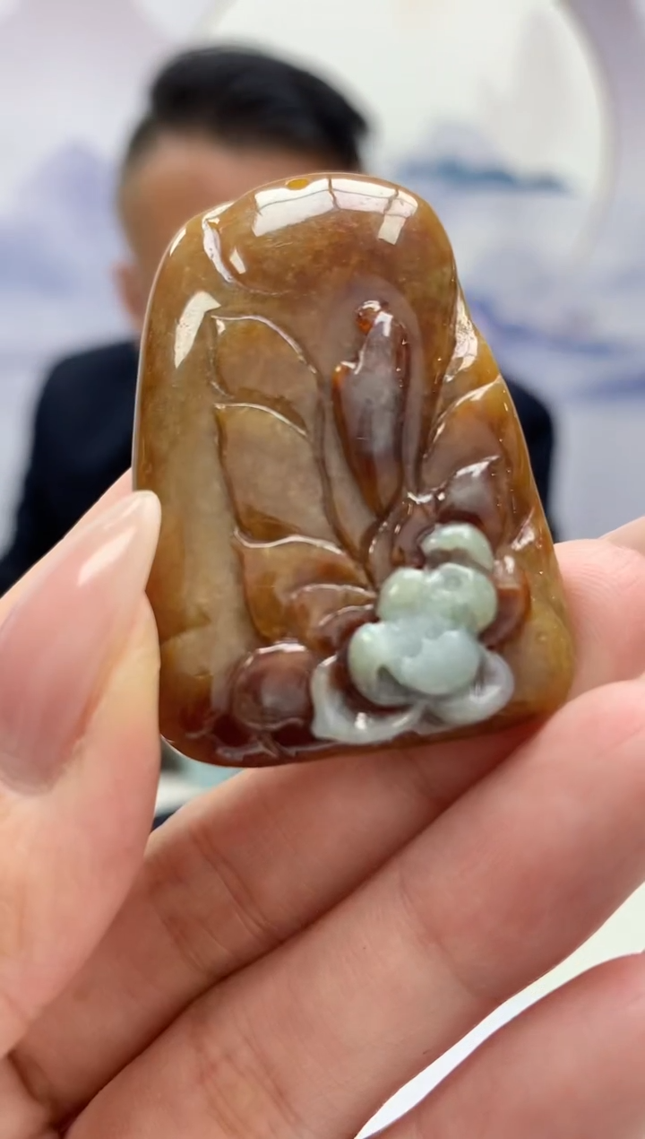 【闪购商品】定制翡翠未镶嵌4969MM-毛货挂件59