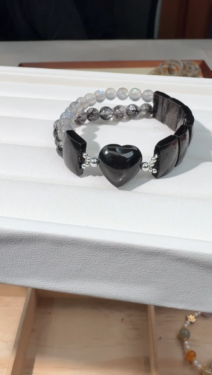 【闪购商品】辉石手串银S925镶嵌金运爱心手牌款