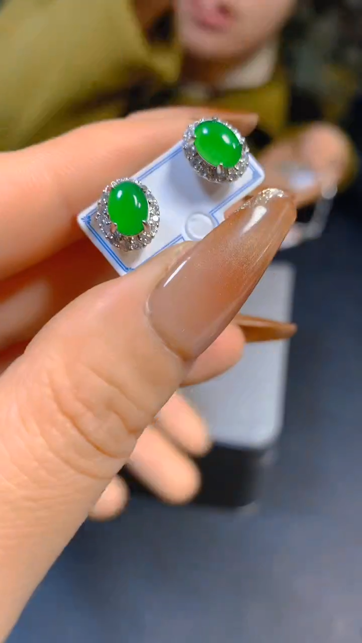 【闪购商品】翡翠耳饰未镶嵌0917514456多样性发一