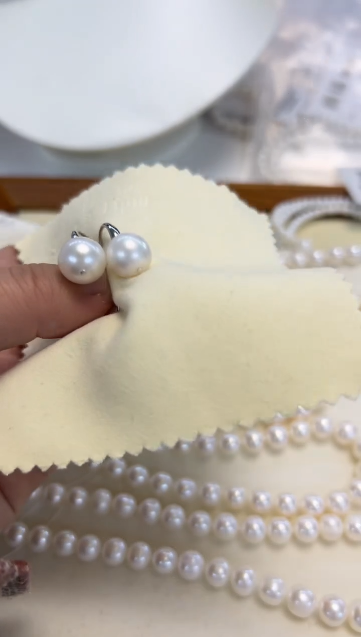 银S925镶嵌耳饰淡水珍珠10-11MM高跟鞋