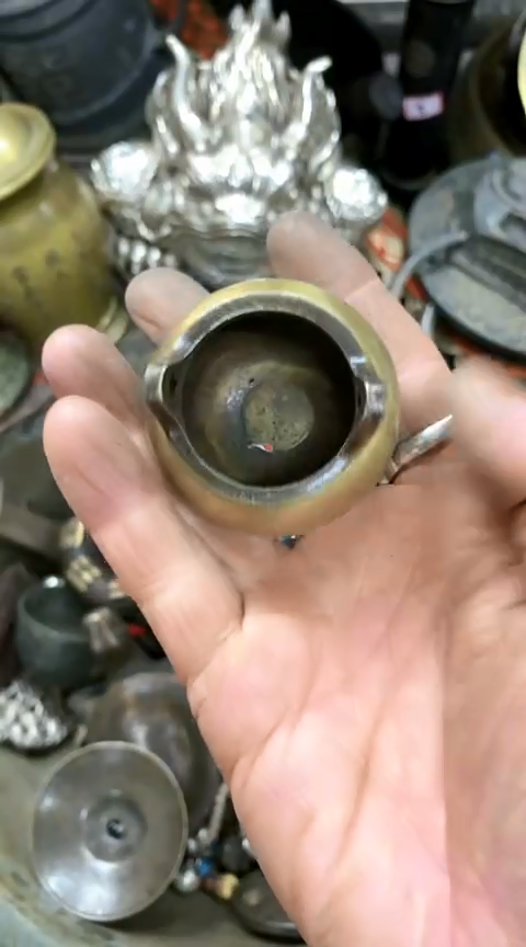 【闪购商品】一物一拍编号14小巧耳炉