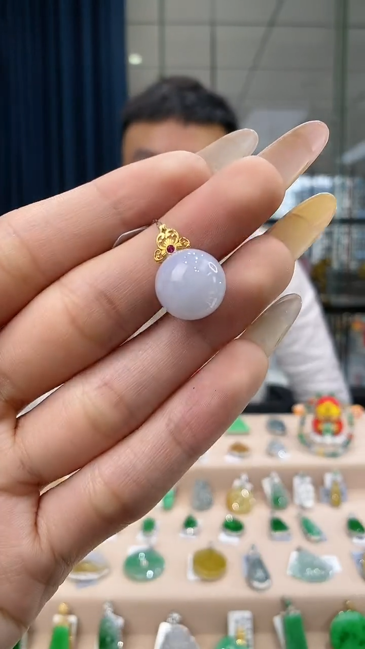 翡翠18K金镶嵌吊坠(不含链)圆珠