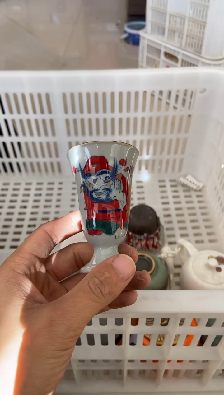 杯无运费险有瑕疵的摄影的产品有使用过的痕迹有点脏介意勿拍