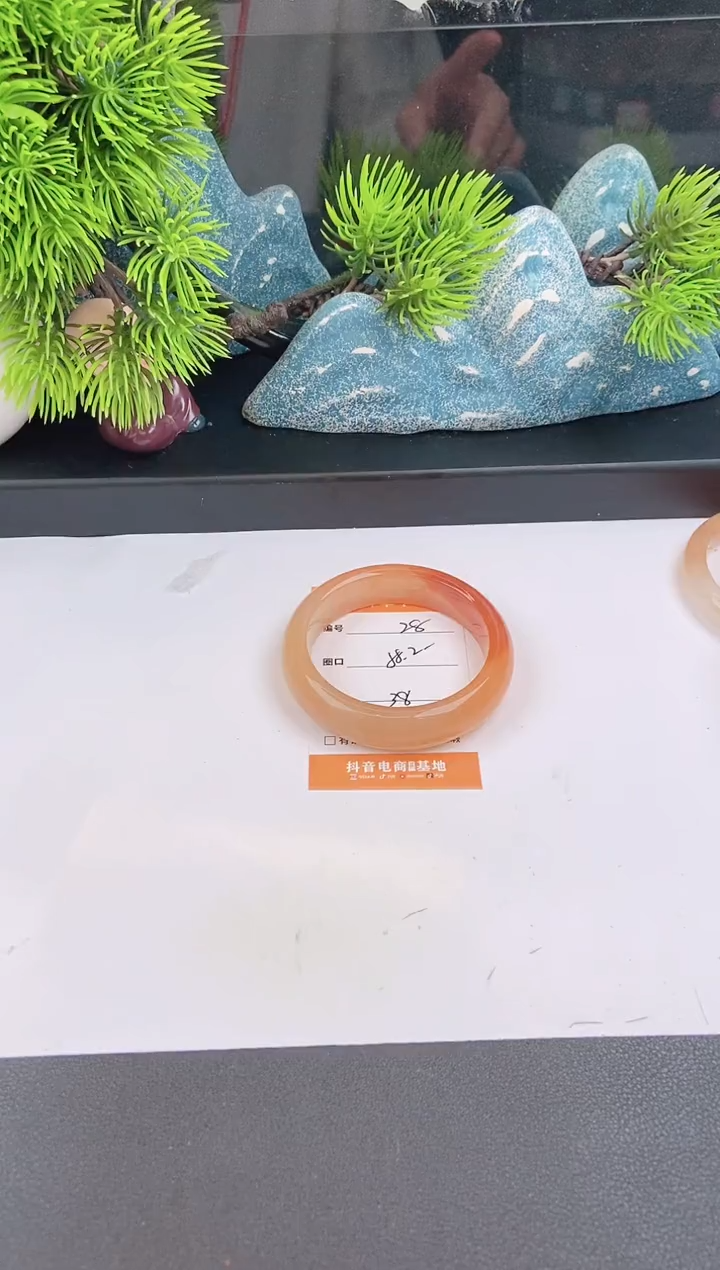 石英质玉手镯未镶嵌28