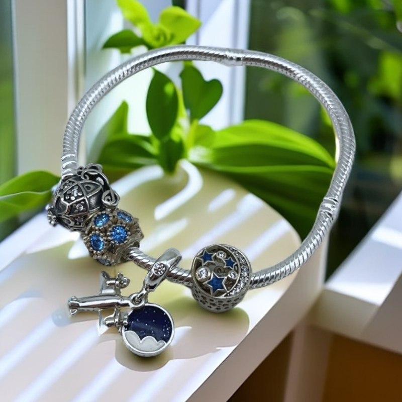 95新 Marc Jacobs/莫杰 潘多拉璀璨星空手链串珠 1697 8668