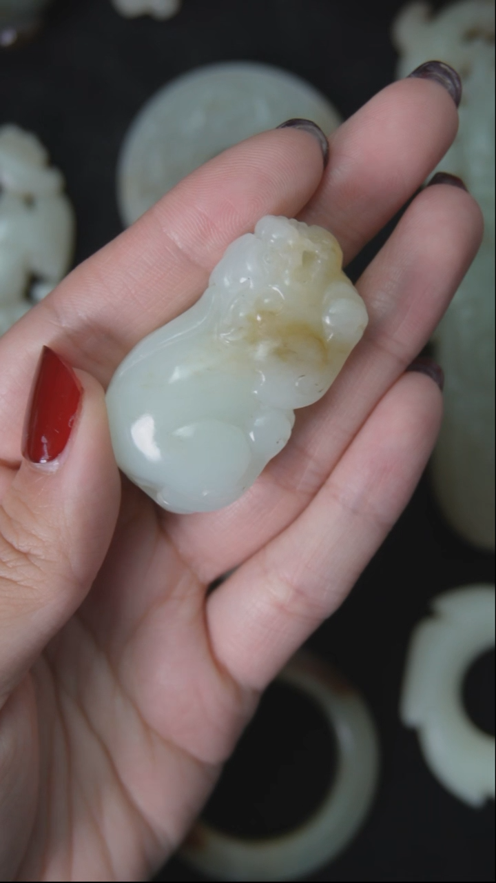 【闪购商品】和田玉吊坠未镶嵌和田玉 貔貅