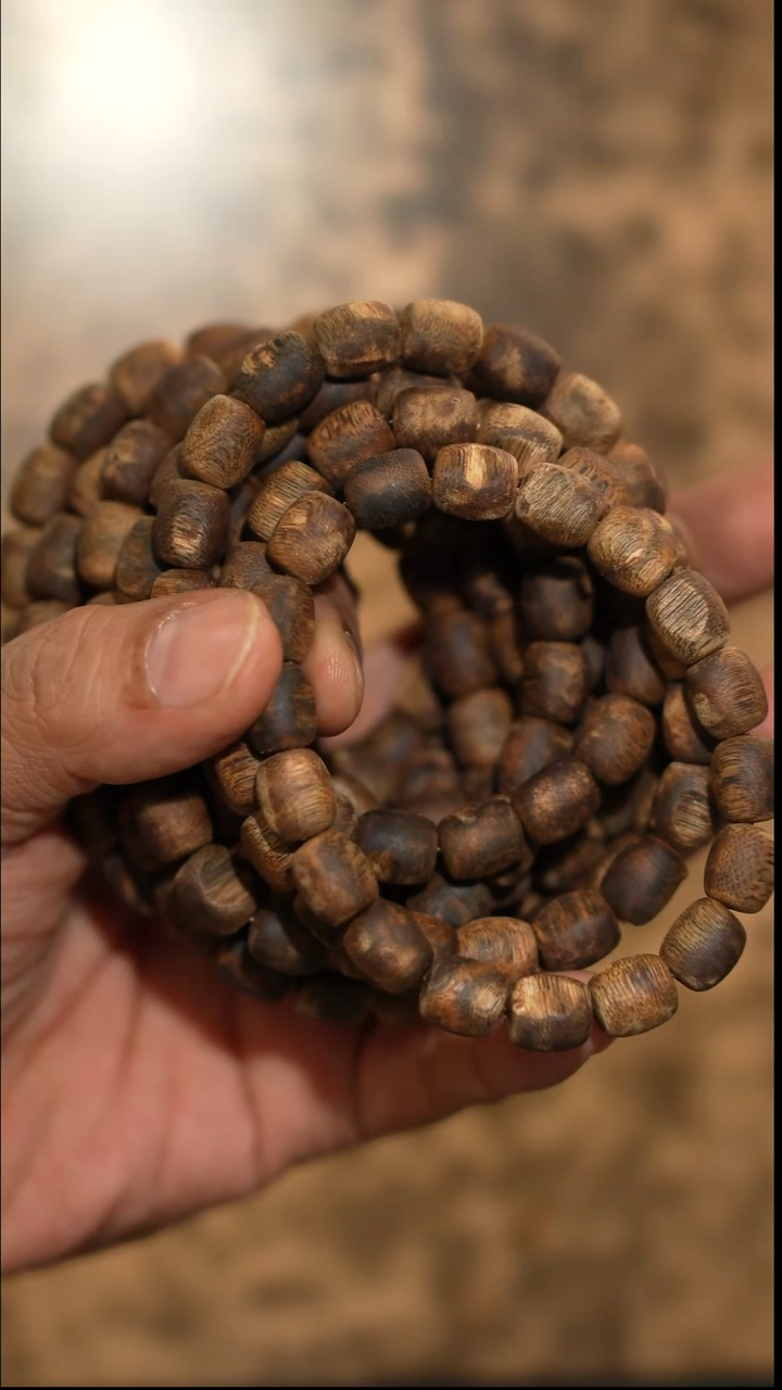 沉香手串海南绿奇楠9mm瘤疤单圈7克 多样性发一