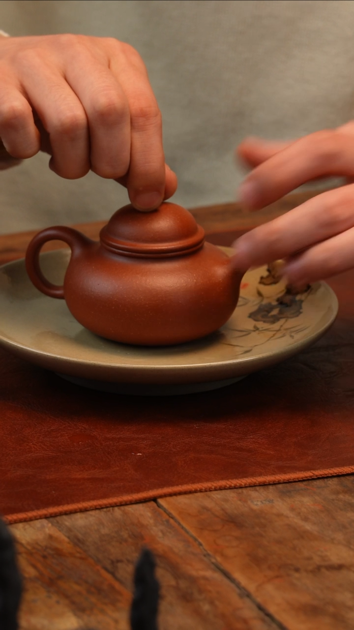 【闪购商品】紫砂茶壶红降坡容天壶