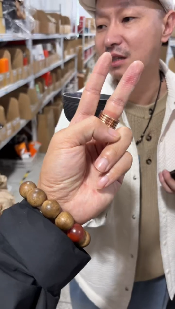 瓷片        @@hy232