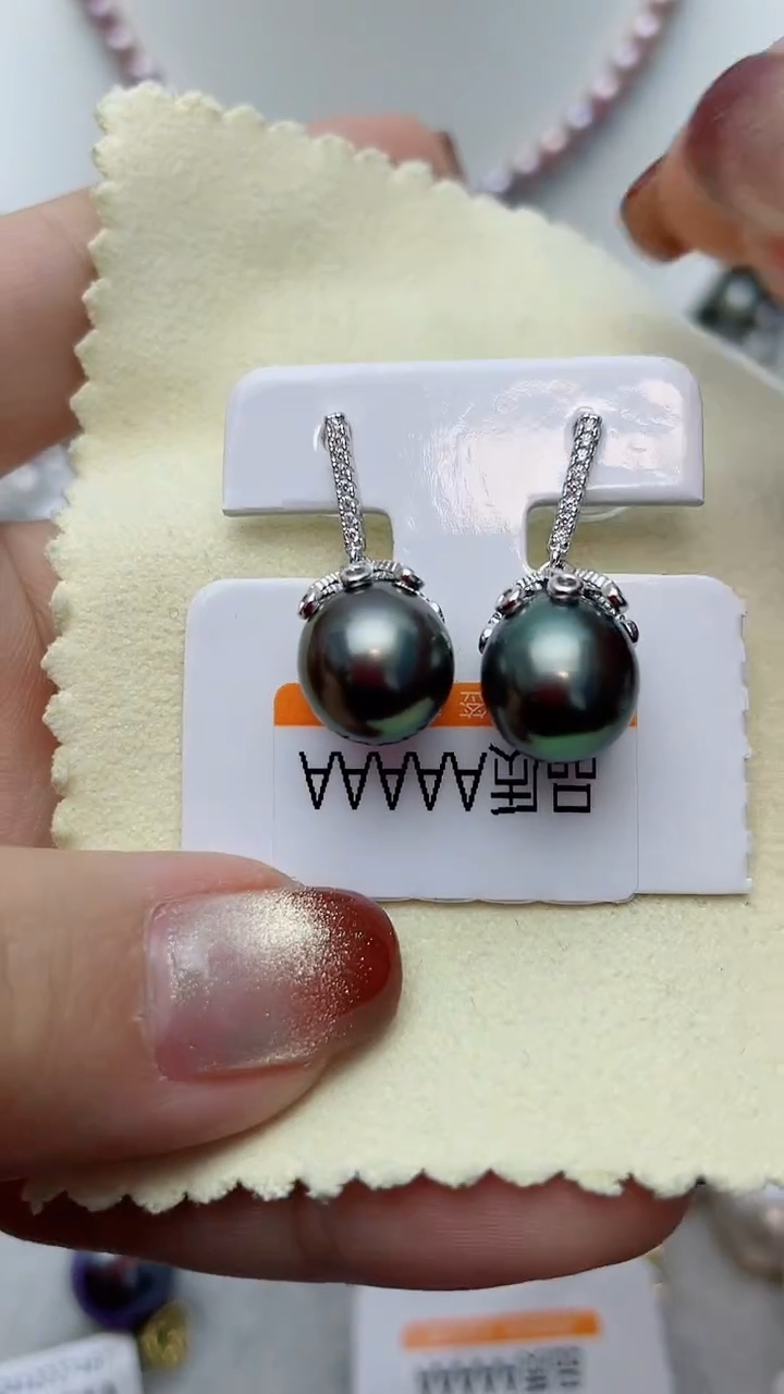 【闪购商品】海水珍珠耳饰银S925镶嵌W40