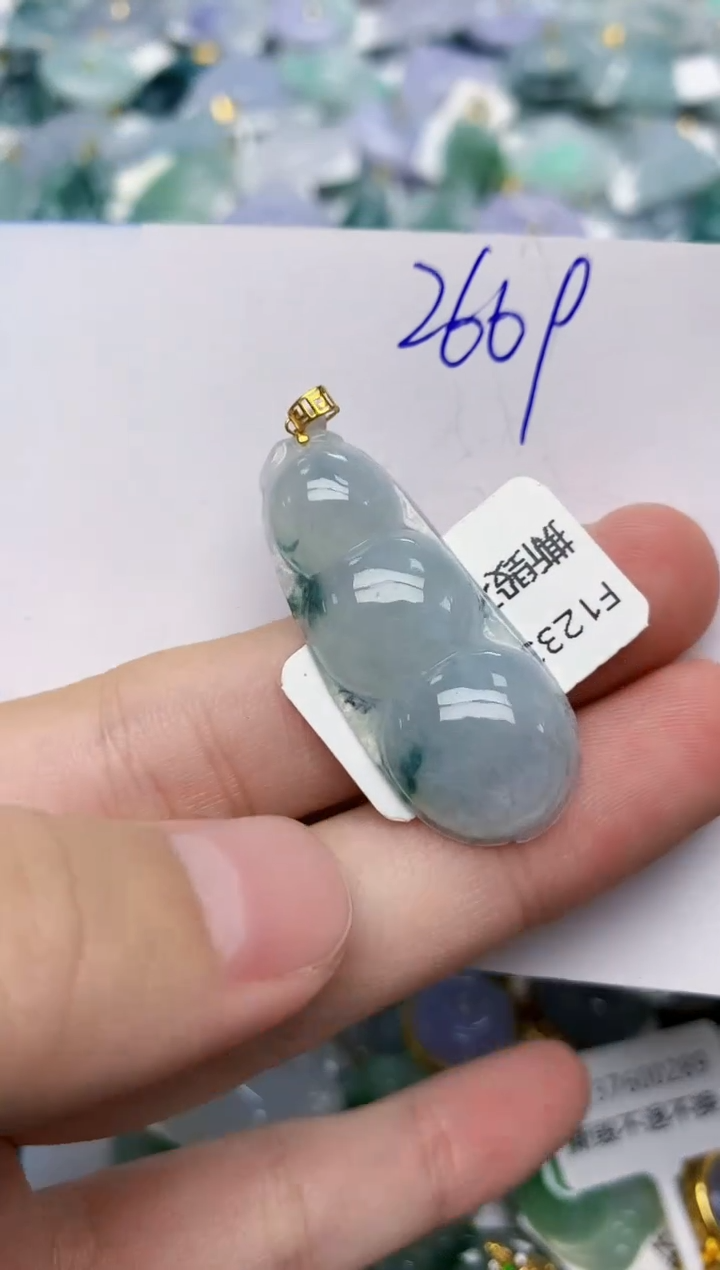 颈饰18K金镶嵌翡翠天然缅甸A货翡翠百元以上9元证书费自理