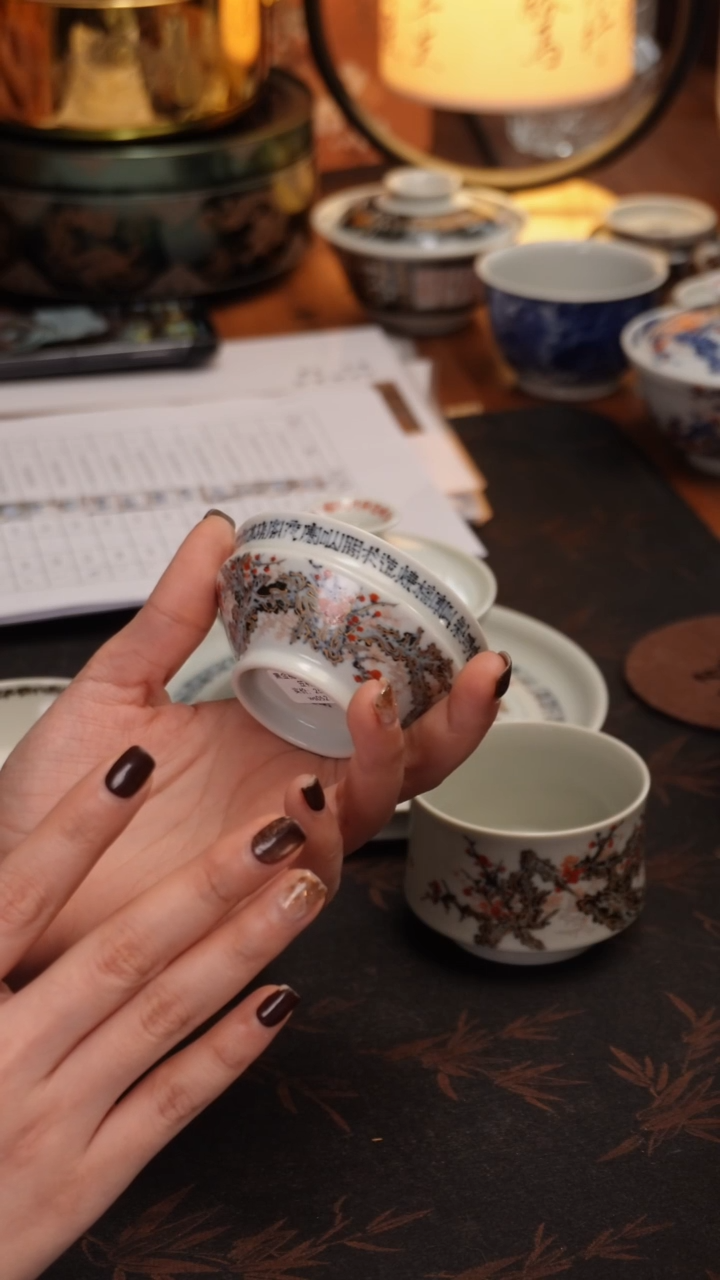 【闪购商品】杯问山格古精美茶器