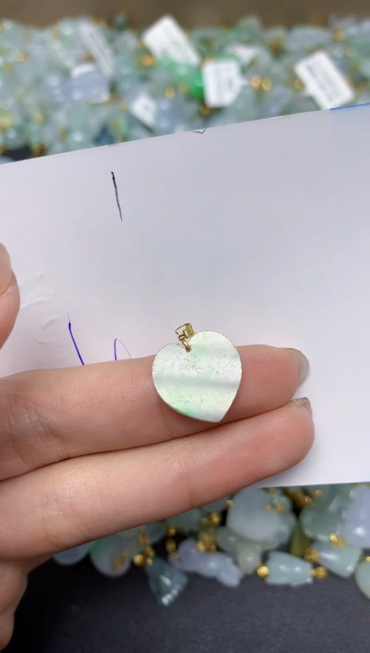 【闪购商品】翡翠颈饰18K金镶嵌天然翡翠A货