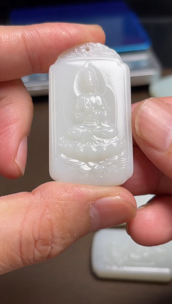 和田玉未镶嵌颈饰43