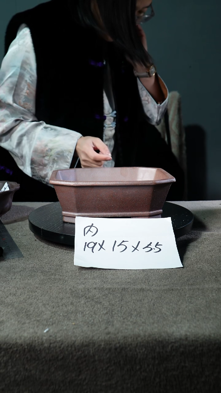 宜兴紫砂小花盆盆