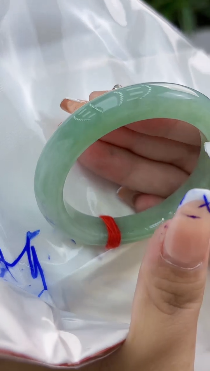 【闪购商品】翡翠手镯未镶嵌翡翠手镯