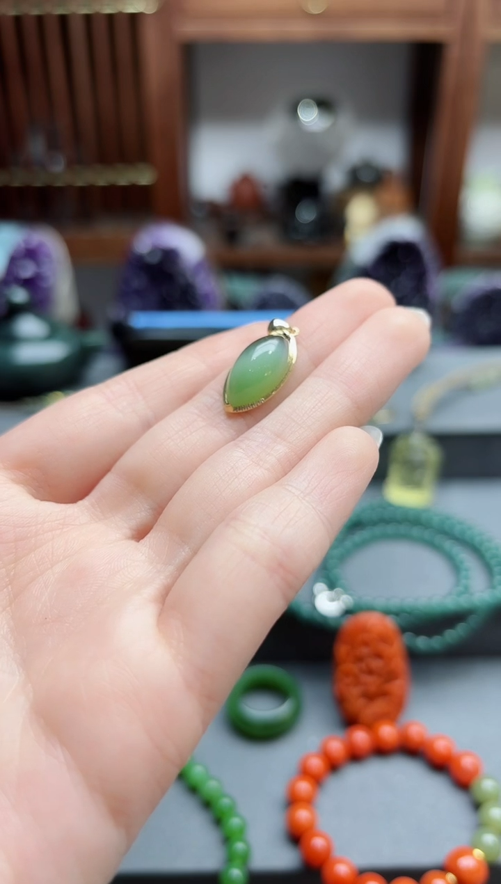 【闪购商品】和田玉吊坠18K金镶嵌18k金猫眼碧玉吊坠 SC赠链