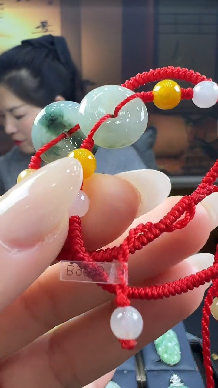 未镶嵌挂件翡翠儿童手绳（多样性发其一）