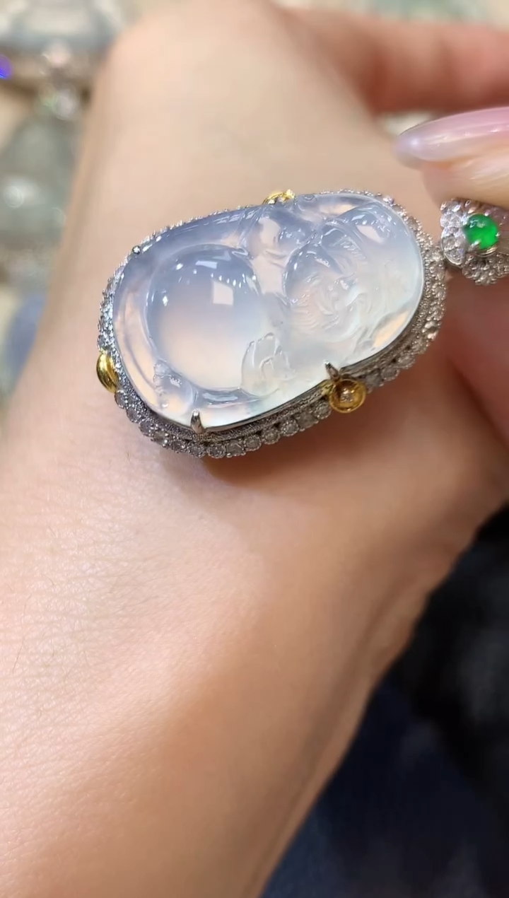 【闪购商品】翡翠吊坠(不含链)18K金镶嵌C25