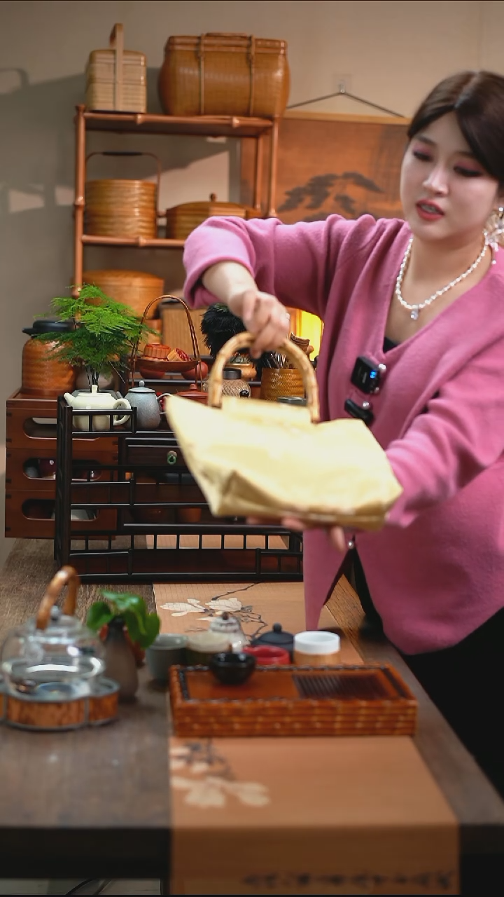 清雅黄色手提包啊啊啊