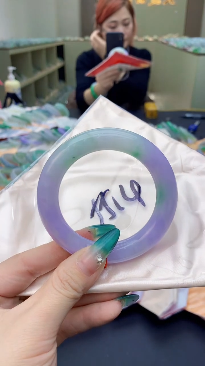 【闪购商品】翡翠手镯未镶嵌0883975745