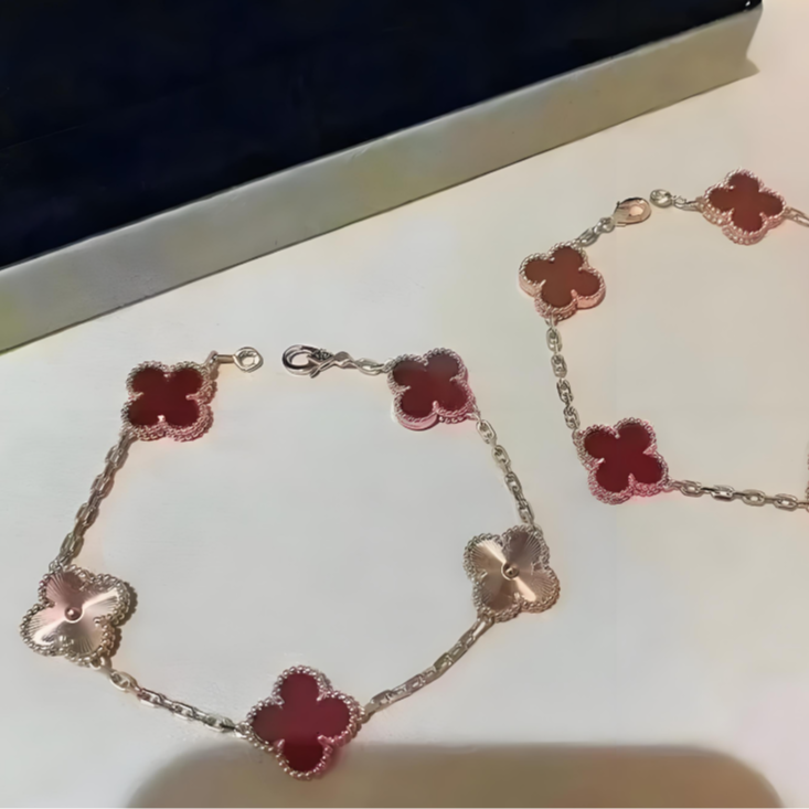  SL07四叶草红五花手链