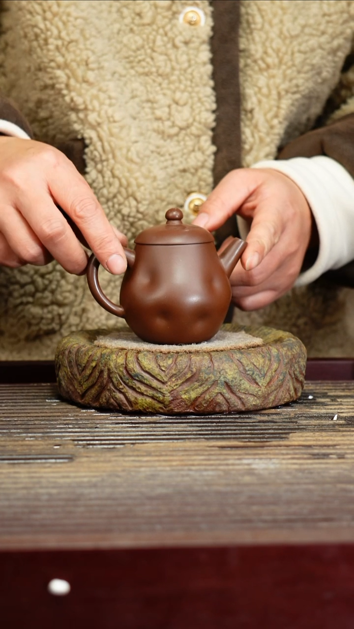宜兴原矿紫砂壶茶壶宜兴原矿紫砂壶茶壶100C