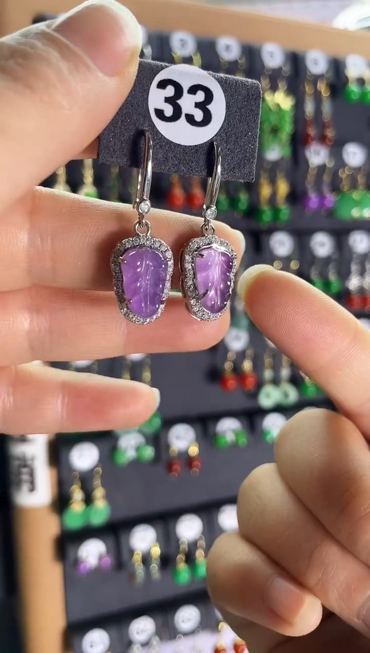 【闪购商品】翡翠耳饰银S925镶嵌33...