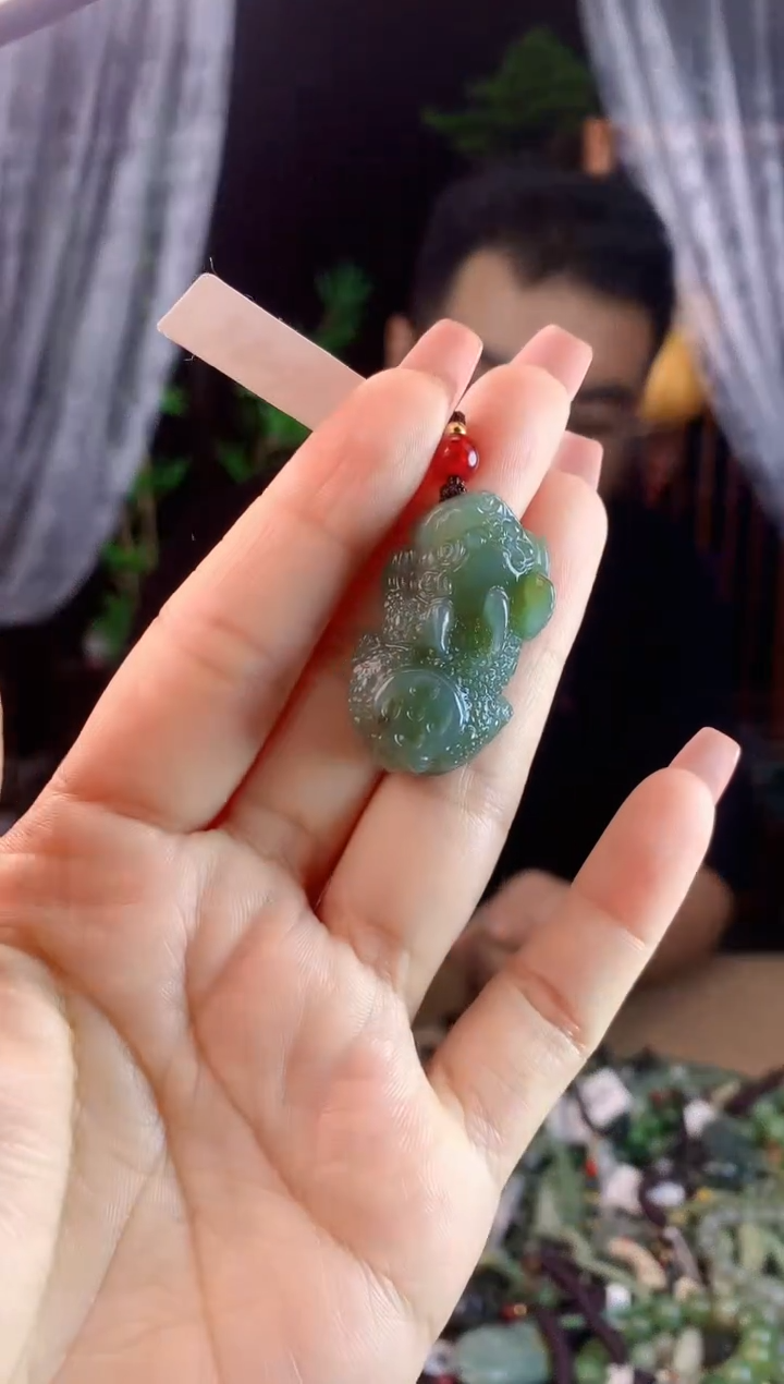 【闪购商品】和田玉挂件未镶嵌多样性发货拍一发一