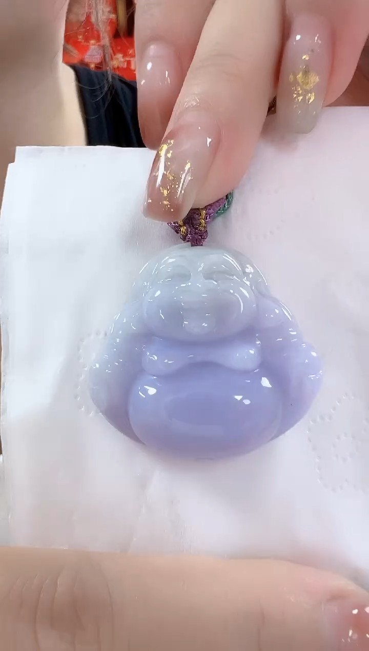 翡翠未镶嵌颈饰佛公 孤品 宽35高33厚13+