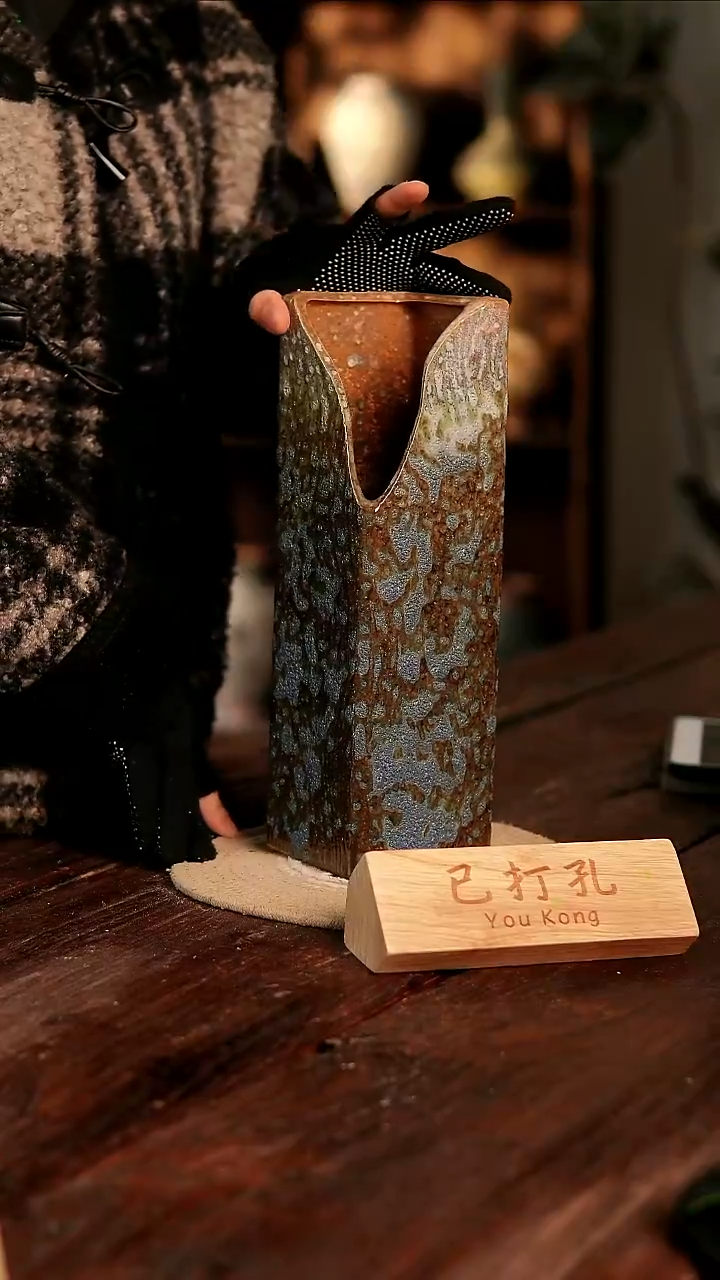 摆件31-65高32缺口14误差2已打孔瑕疵