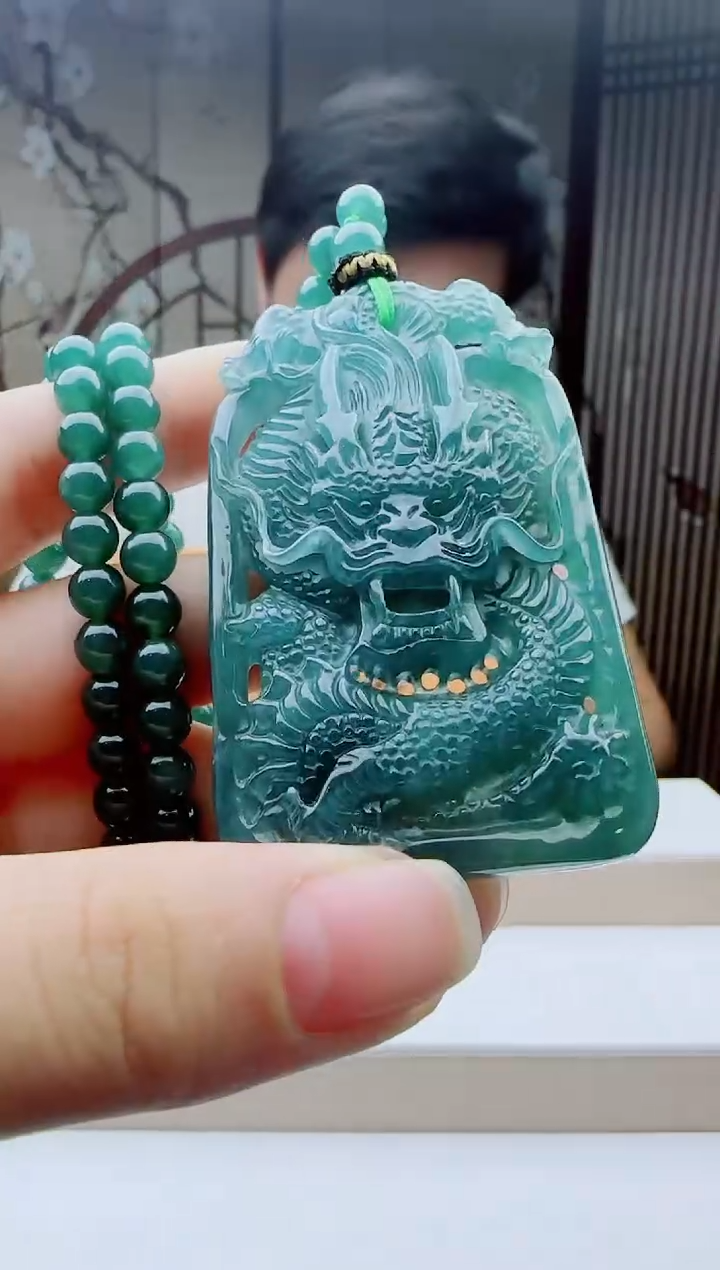 颈饰未镶嵌翡翠多样性随机一件发货