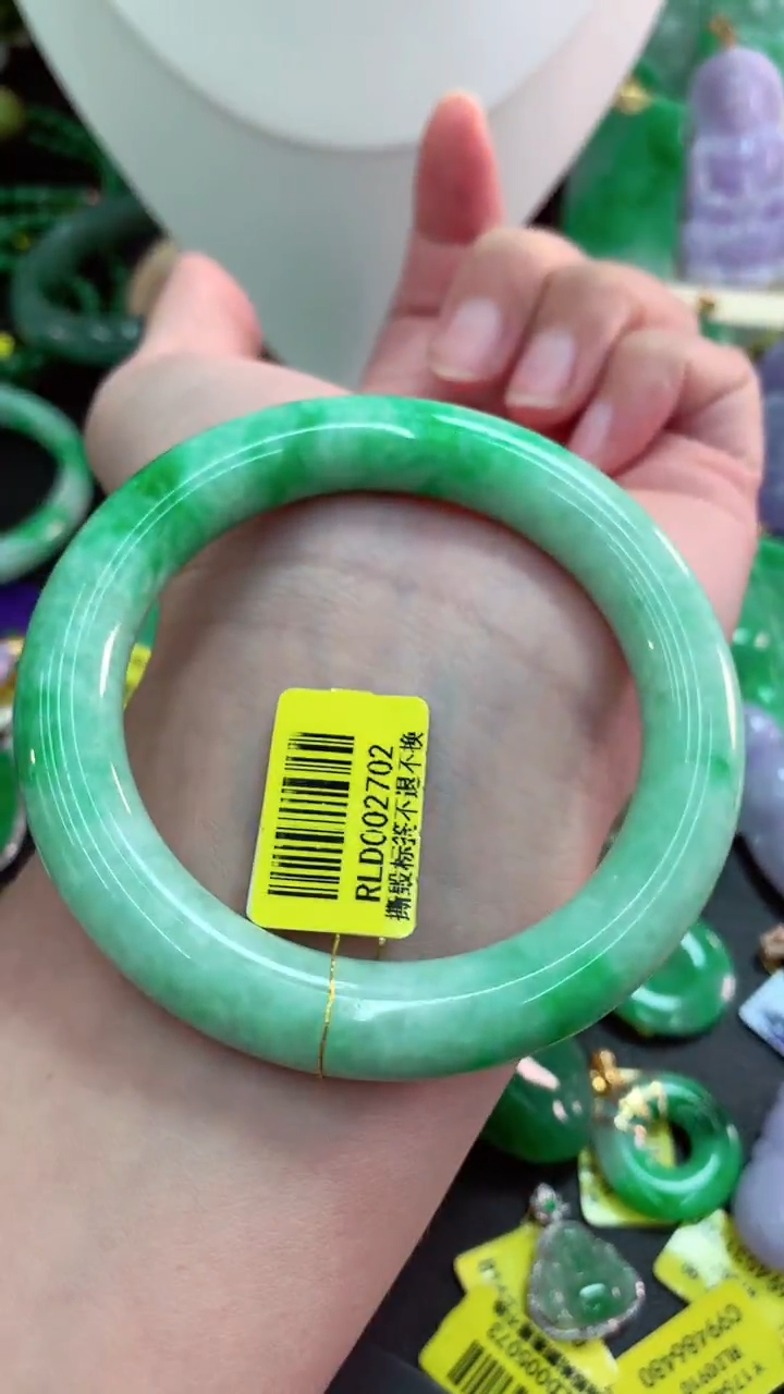 吊坠(不含链)未镶嵌翡翠天然缅甸翡翠A货