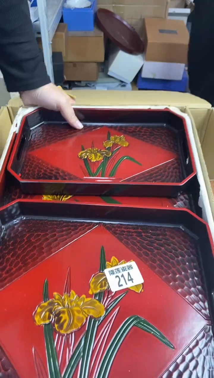 【闪购商品】瓷片隆莲瓷器欢迎大家