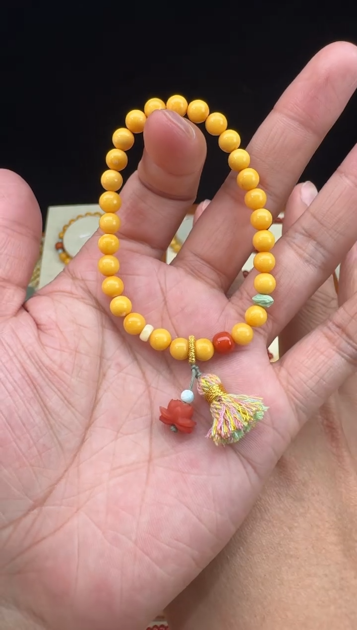 【闪购商品】蜜蜡手链未镶嵌鸡油黄