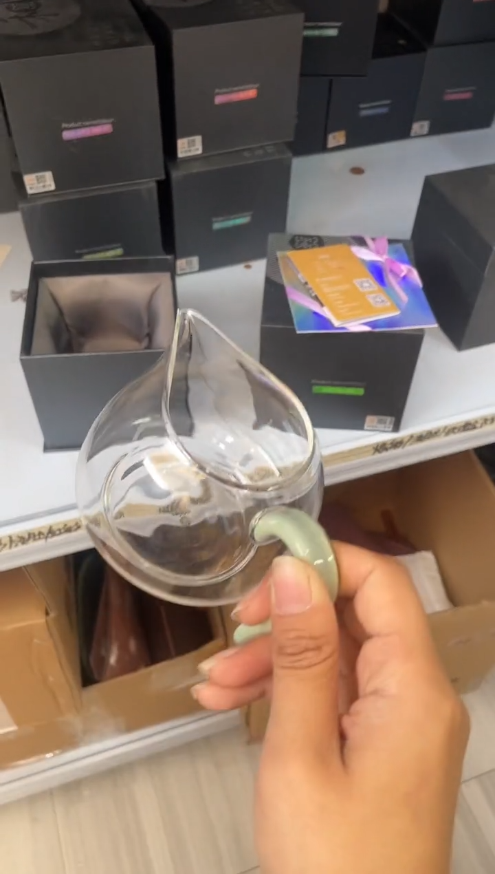 【闪购商品】淡然玉彩。。。。。