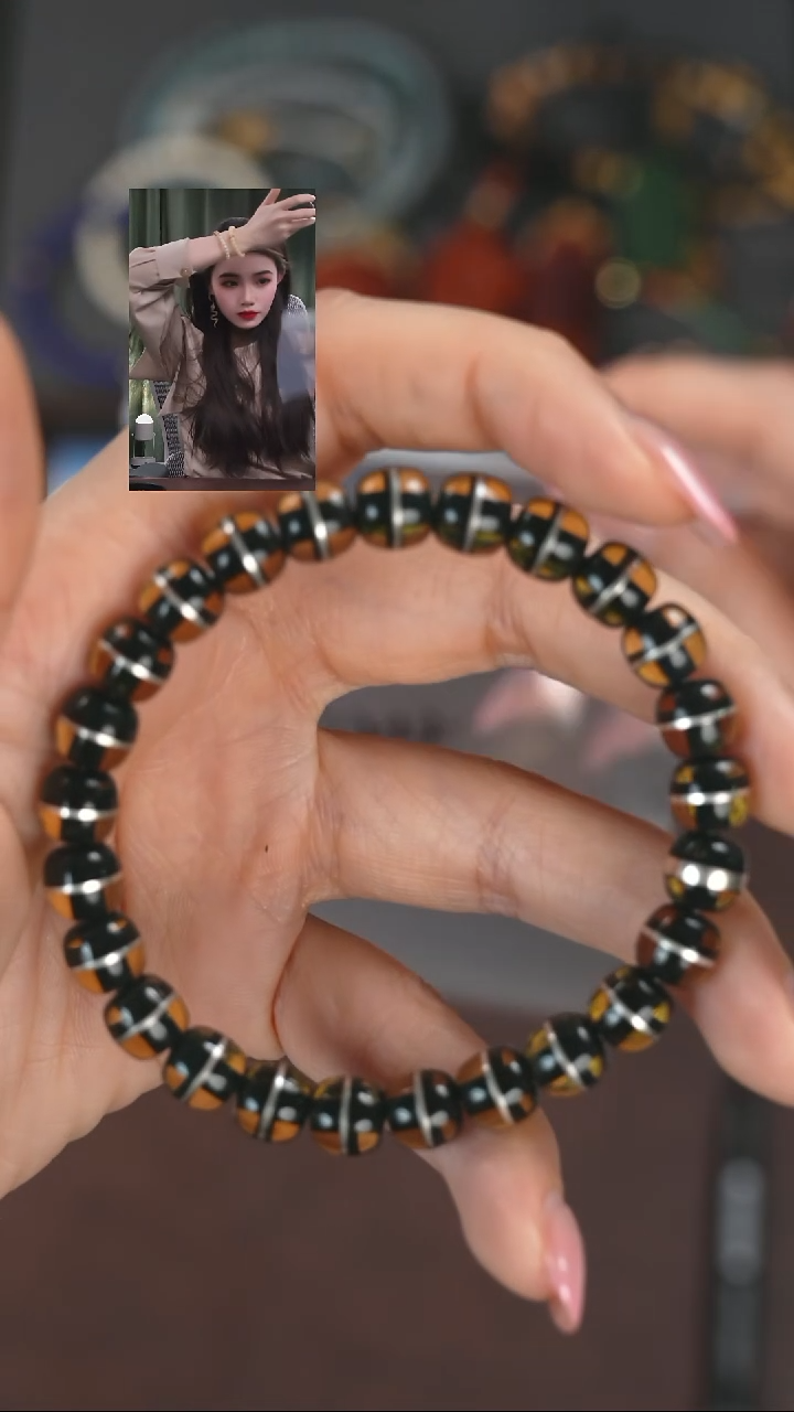 【闪购商品】琥珀手串未镶嵌1111111111