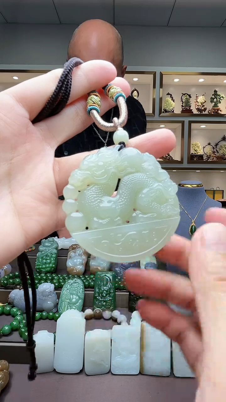 【闪购商品】和田玉挂件未镶嵌苏