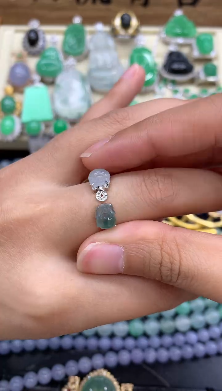 【闪购商品】翡翠戒指18K金镶嵌71-中国好珍宝