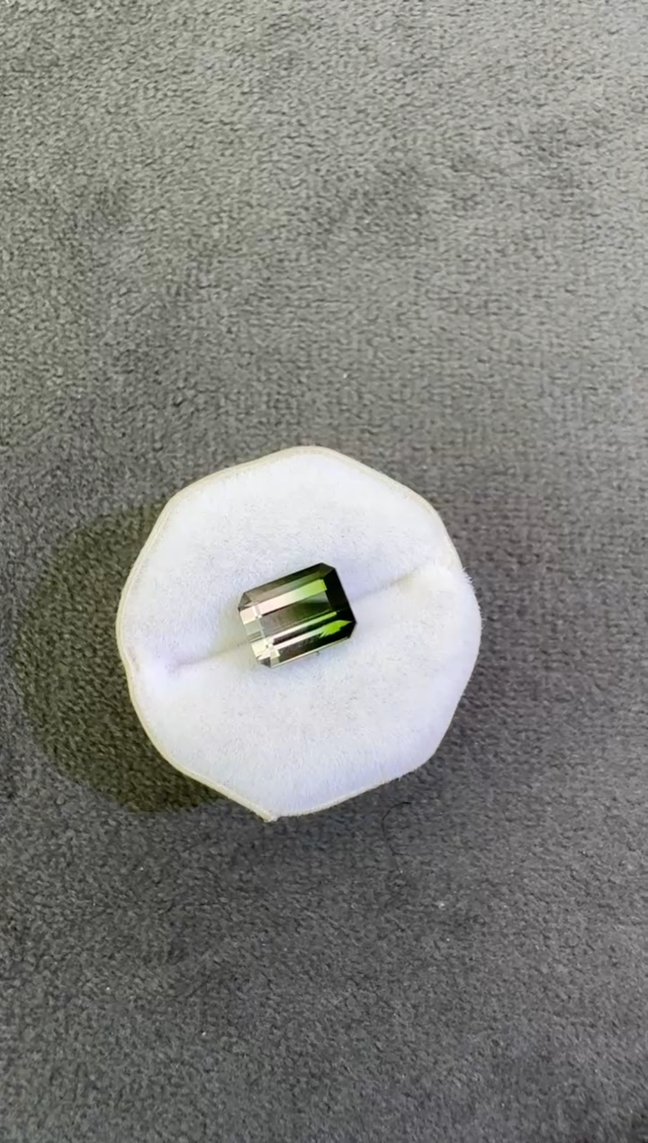 未镶嵌珠宝半成品碧玺1.86ct