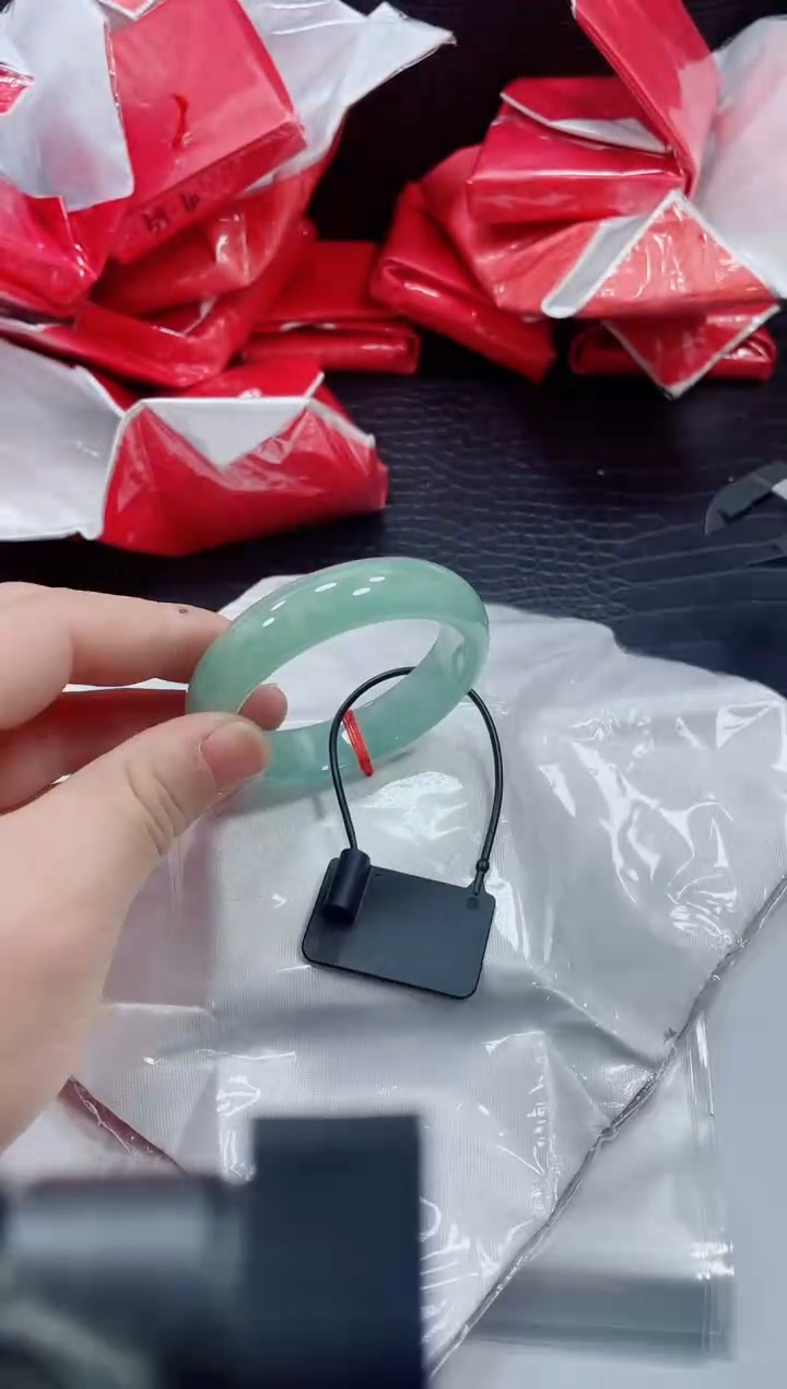 非金属无小哥186号手镯57.1圈口