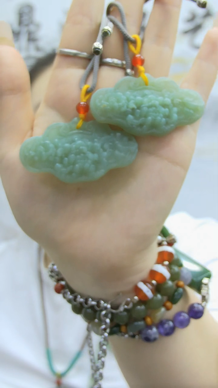 【闪购商品】蛇纹石玉花锁未镶嵌挂件（发一件）