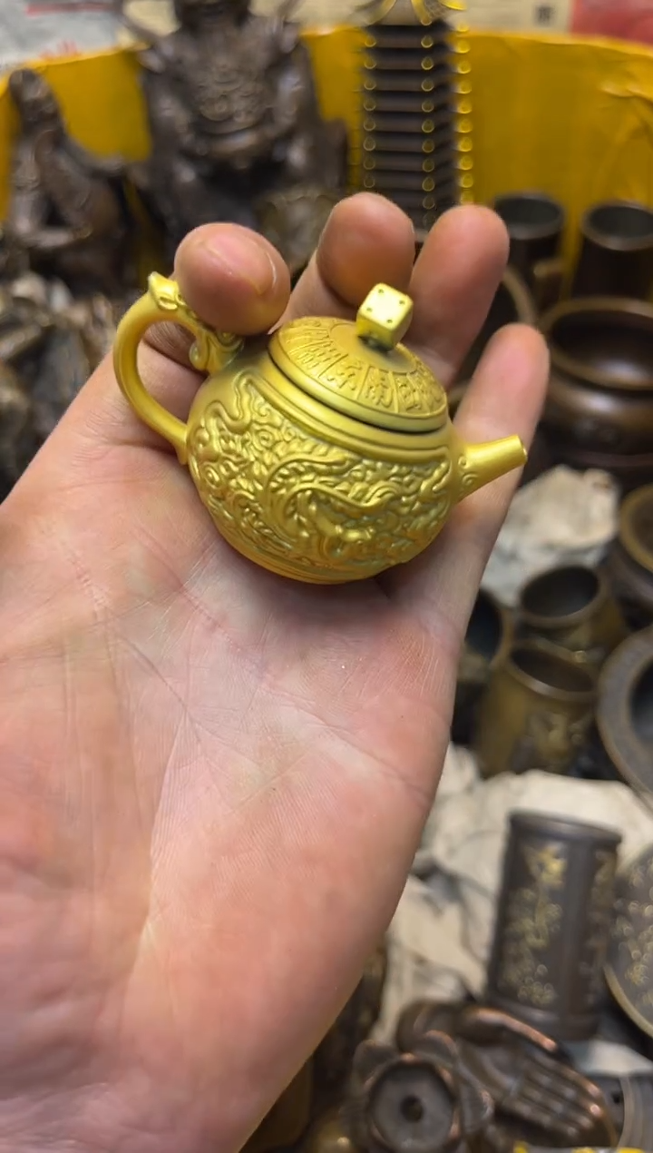 精美铜器，点击下单